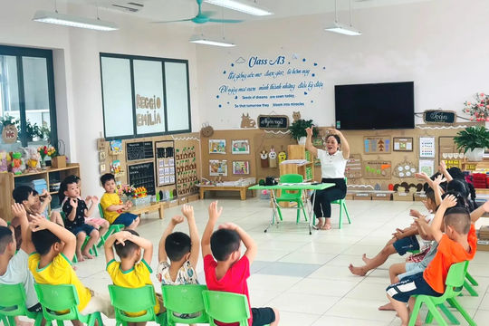 Quy định mới về tiền lương dạy thêm giờ với giáo viên trường công lập