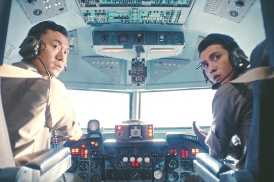 Phim “Tử chiến trên không” vượt mốc doanh thu 100 tỷ đồng