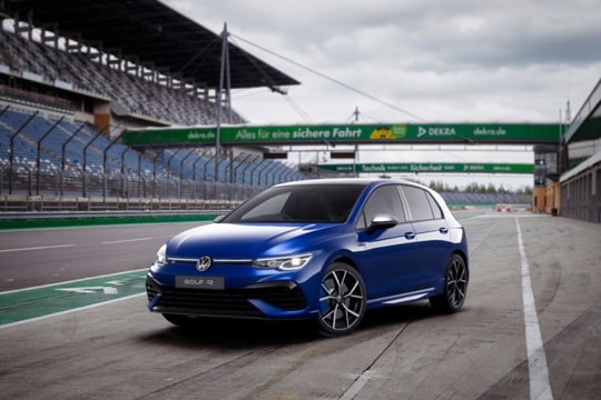 Volkswagen Golf thế hệ mới lần đầu lộ diện tại Việt Nam
