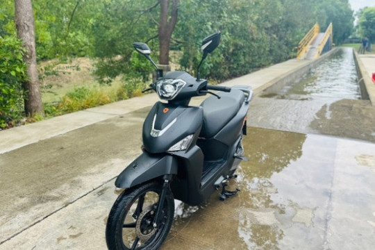 Bên trong “đại bản doanh” YADEA: Từ pin, động cơ đến xe điện