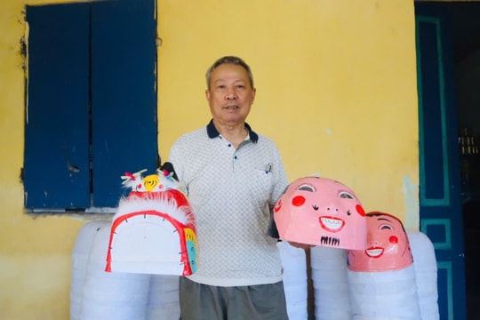 Người giữ hồn Trung thu qua những chiếc mặt nạ truyền thống