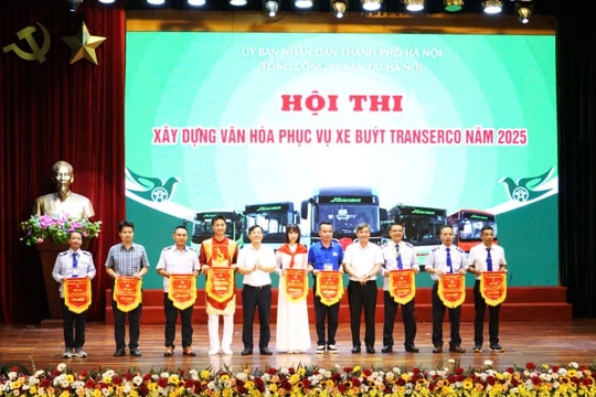 Lan tỏa văn hóa phục vụ, nâng tầm hình ảnh xe buýt Thủ đô