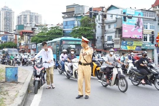 Bảo đảm an toàn giao thông cho học sinh: Đâu là giải pháp?