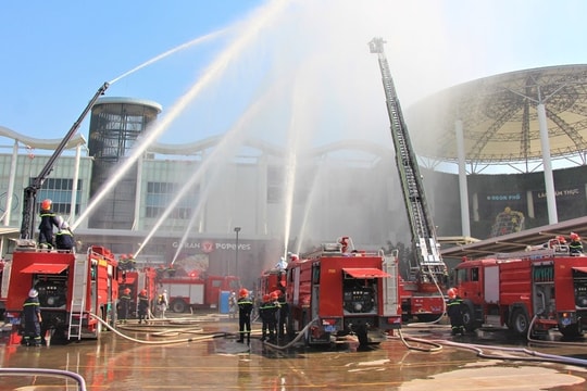 Hà Nội: Chủ tịch UBND cấp xã phải có mặt tại hiện trường chỉ đạo chữa cháy