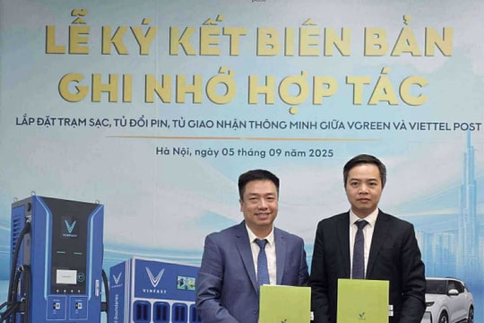 V-Green và Viettel Post hợp tác triển khai hạ tầng trạm sạc