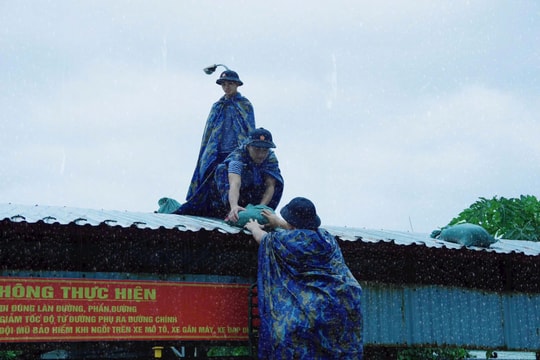 Vùng 3 Hải quân chủ động giúp dân phòng, chống bão số 10