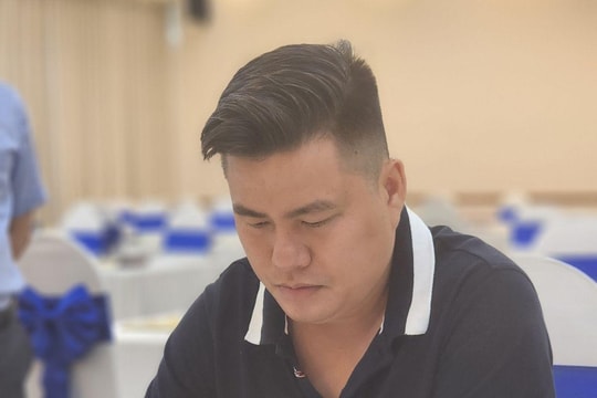 Kỳ thủ Lại Lý Huynh làm nên lịch sử khi vô địch cờ tướng thế giới ngay tại Trung Quốc