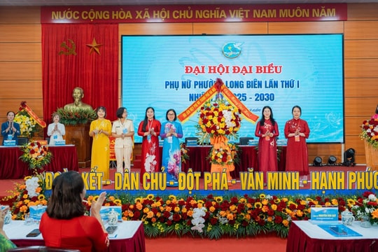 Phụ nữ phường Long Biên phát huy vai trò trong chuyển đổi số