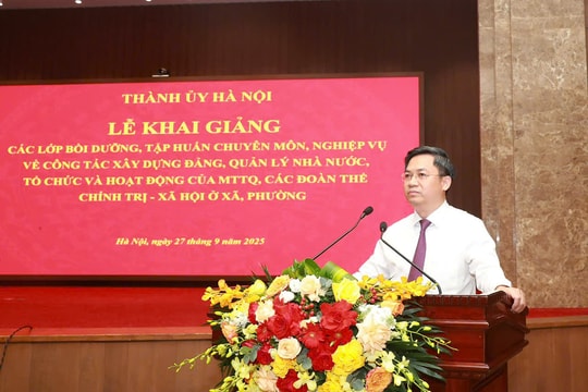 Ban Tổ chức Thành ủy Hà Nội khai giảng lớp bồi dưỡng, tập huấn nghiệp vụ công tác xây dựng Đảng, quản lý nhà nước