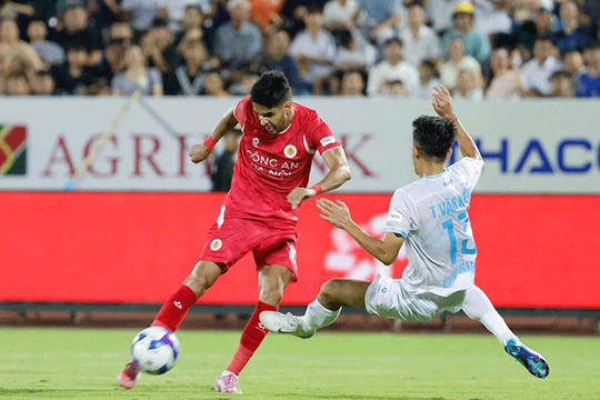 Nam Định vs Công an Hà Nội (18h00 ngày 28/9): "Ngọn núi" thách thức nhà vô địch