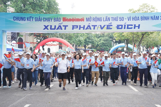 Hơn 3.000 vận động viên tham gia chung kết Giải chạy Báo Hànộimới