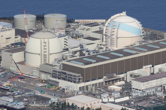 Nhật Bản "lấy làm tiếc" việc Iran bị tái áp đặt trừng phạt