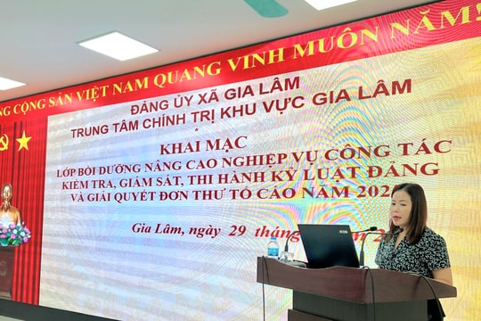 Gia Lâm: 209 học viên tham gia lớp bồi dưỡng nghiệp vụ công tác Đảng