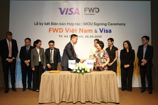 Visa và FWD Việt Nam ký kết biên bản ghi nhớ hợp