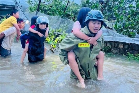 Thanh Hóa khẩn trương khắc phục hậu quả bão số 10