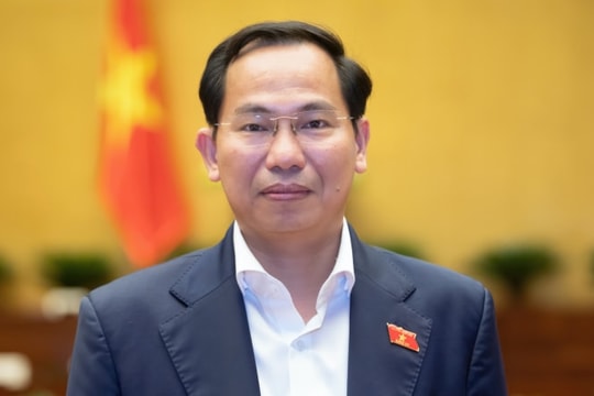 Ông Lê Quang Mạnh giữ chức Phó Chủ nhiệm Thường trực Văn phòng Quốc hội