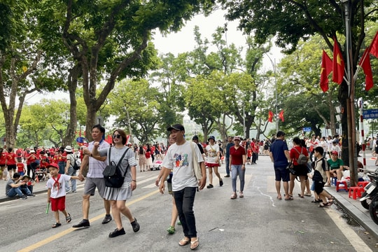 Du lịch Hà Nội tháng 9: Đón 4,17 triệu lượt khách, tăng trưởng 98%