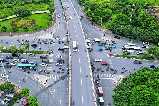 Doanh nghiệp vận tải vẫn loay hoay với tài khoản giao thông