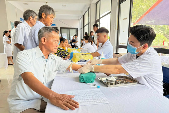 Hà Nội đột phá các giải pháp chăm sóc sức khoẻ Nhân dân
