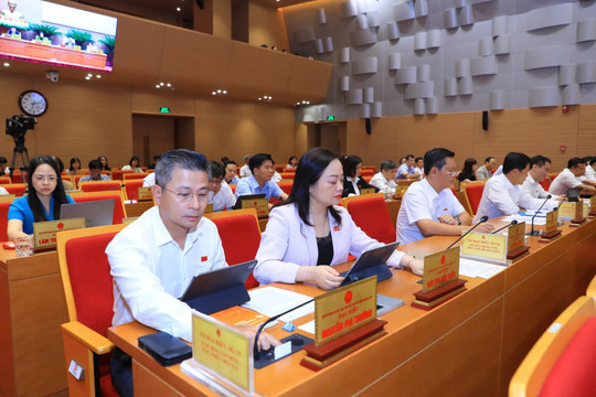 Hà Nội: thông qua các nghị quyết đơn giản hóa thủ tục hành chính trong lĩnh vực xây dựng, cụ thể hóa Luật Thủ đô