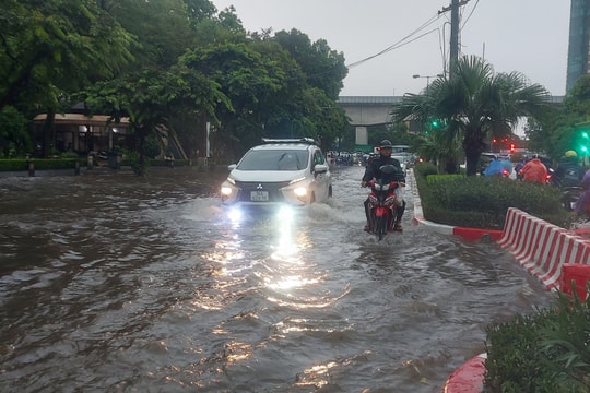 Xuất hiện mưa lớn, vị trí nào của Hà Nội dễ ngập úng?