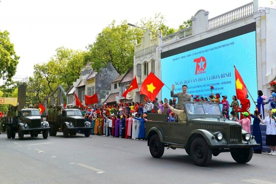"Vang mãi khúc khải hoàn" tái hiện trang sử hào hùng của Thủ đô