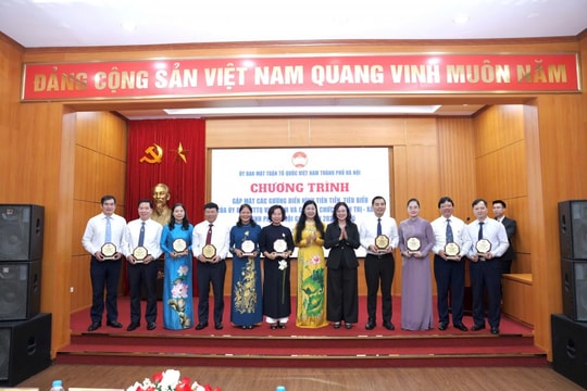 80 gương điển hình thắp lửa phong trào thi đua yêu nước Thủ đô