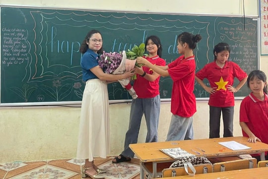 Người gieo tương lai trên núi Pa Tần