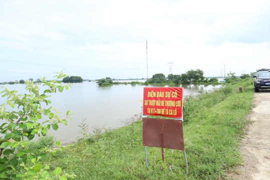 Cấm xe cơ giới đi qua 56 đoạn đê