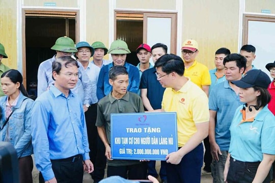 Vingroup hỗ trợ khẩn cấp 500 tỷ đồng giúp đồng bào bị thiệt hại do bão số 10