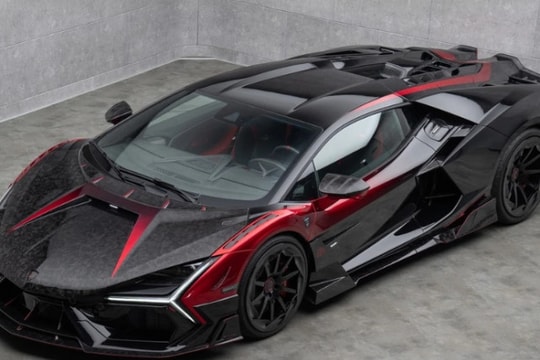 Lamborghini Revuelto Mansory Initiate: Siêu xe độc bản của tay đua F1 Esteban Ocon