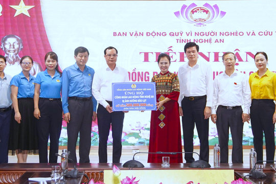 Tổng LĐLĐ Việt Nam hỗ trợ tỉnh Nghệ An 500 triệu đồng khắc phục hậu quả bão số 10
