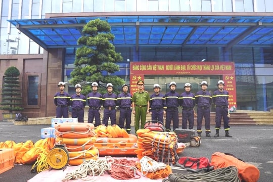 Công an Hà Nội tham gia hỗ trợ tỉnh Tuyên Quang khắc phục hậu quả bão số 10