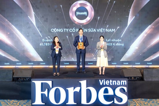 Vinamilk đứng đầu TOP 25 thương hiệu dẫn đầu 2025 của Forbes Việt Nam