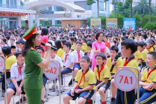 Xây dựng nền tảng học liệu pháp luật số cho học sinh Thủ đô