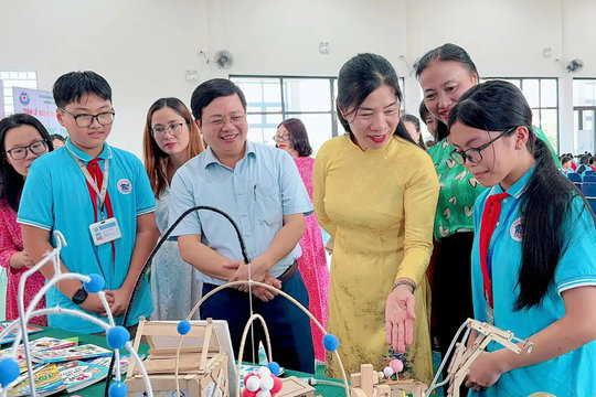 Nam Phù khai mạc Tuần lễ học tập suốt đời 2025: Lan tỏa khát vọng tri thức và công nghệ