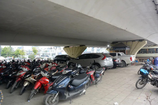 Hà Nội rà soát, xử lý nghiêm các bãi trông xe không nằm trong Quy hoạch