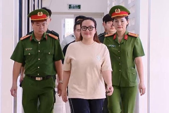 Khởi tố nữ doanh nhân Hoàng Hường