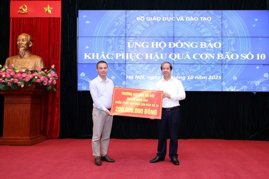 Ngành Giáo dục quyên góp hơn 3,6 tỷ đồng hỗ trợ vùng bão lũ