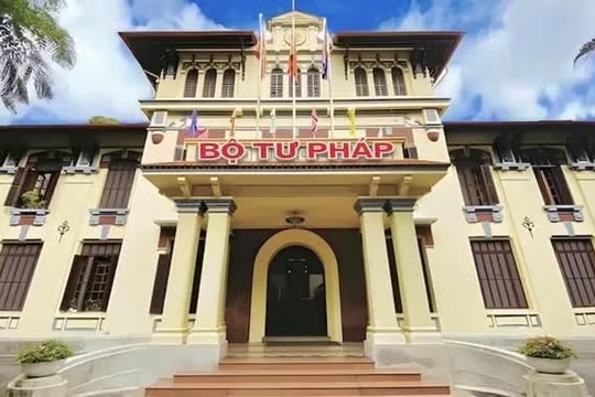 Khảo sát người dân, doanh nghiệp về nhu cầu hoàn thiện cấu trúc hệ thống pháp luật