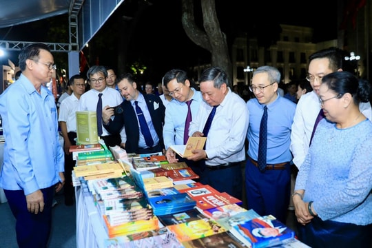 Khai mạc Hội sách Hà Nội lần thứ 10 năm 2025: Ngày hội của văn hóa và tri thức
