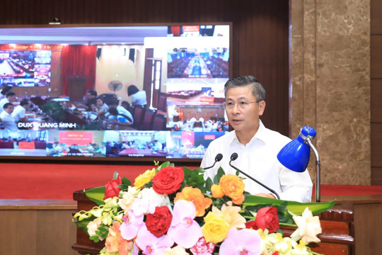 Những vướng mắc trong phân cấp quản lý, duy trì hệ thống thoát nước, cây xanh