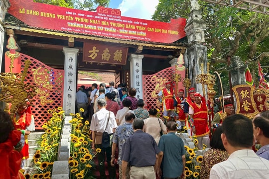 Phường Văn Miếu - Quốc Tử Giám dâng hương tưởng nhớ Thần Cao Sơn Đại Vương tại đền Kim Liên