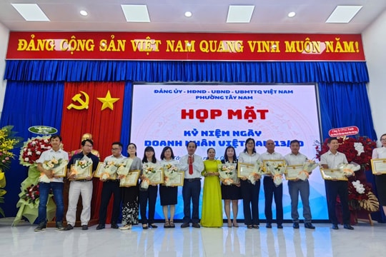 Phường Tây Nam tri ân đóng góp của cộng đồng doanh nghiệp