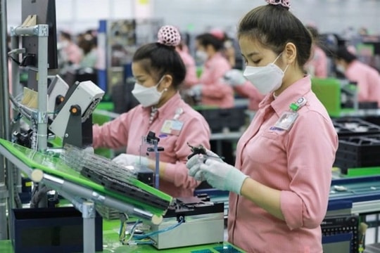 [Podcast] Điểm tin tuần từ ngày 29-9 đến 5-10: Kinh tế Việt Nam phục hồi và tăng trưởng tốt
