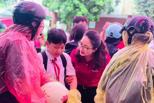 Học sinh Hà Nội nghỉ học trực tiếp để phòng, chống bão số 11