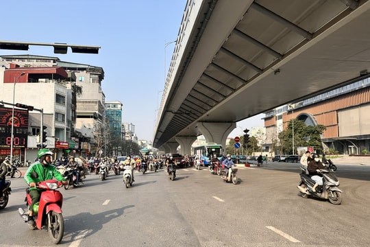 Dự báo thời tiết Hà Nội ngày 5/10: Ngày nắng, từ chiều tối bắt đầu có mưa rào và dông