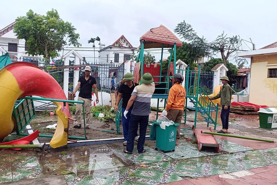 Hải Phòng: các trường học chủ động cho học sinh nghỉ để phòng tránh bão