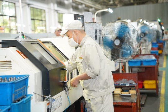 Chỉ số sản xuất công nghiệp quý III tăng trưởng hai con số