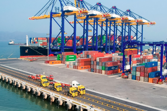 9 tháng, xuất nhập khẩu hàng hóa vượt 680 tỷ USD